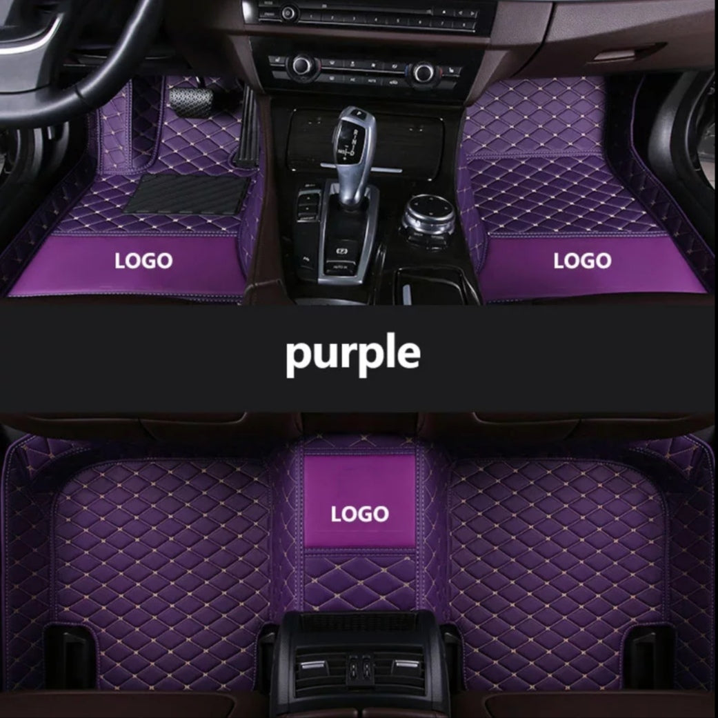 Car foot mat based on measure with a knitted logo/name